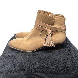 Sofft Tan Suede Ankle Boots Tassel Details Premium Comfort European Design